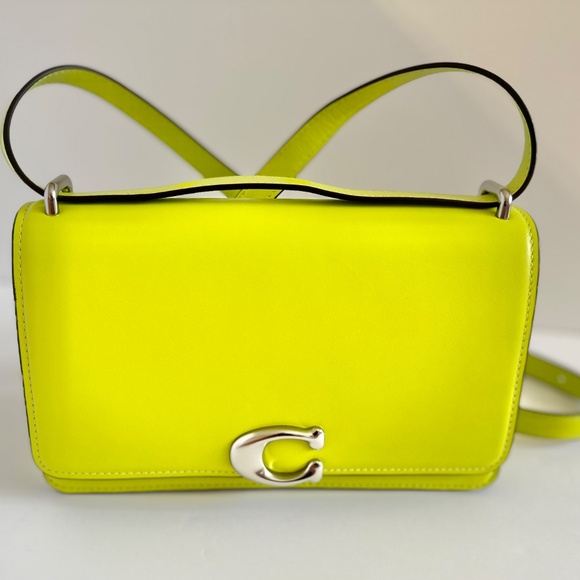 Coach - Bandit Shoulder Bag - Picture 5 of 16